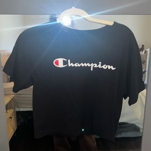 Champion cropped tee - size XS